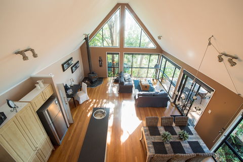 Curious Cottages - Accommodation Tasmania 0