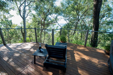 Curious Cottages - Accommodation Tasmania 3