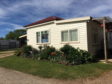 Fairview Bed And Breakfast Cottage - Accommodation Tasmania 0