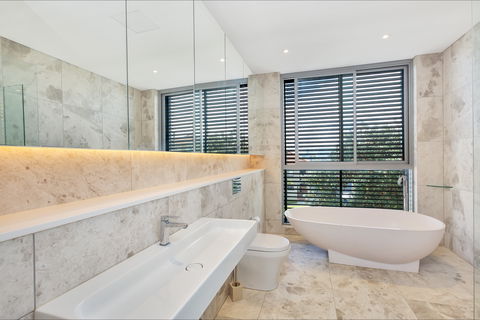 Stunning Luxury Home - Accommodation Tasmania 7