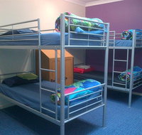 The Entrance Backpackers - Accommodation Tasmania