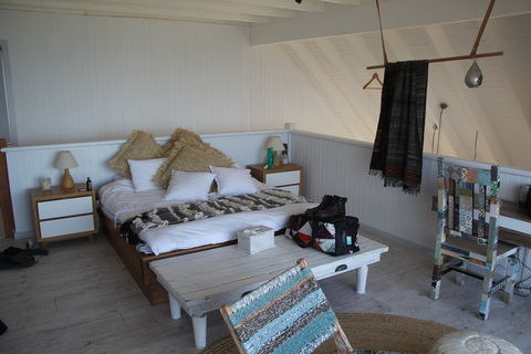 Waikiki - Beachfront Smiths Beach - Accommodation Tasmania 4
