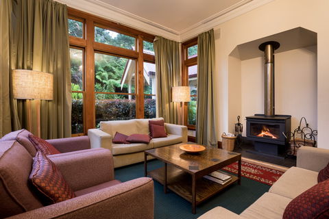 Franklin Manor - Accommodation Tasmania 2