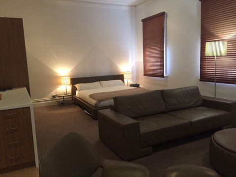 Ikon Hotel - Accommodation Tasmania 0