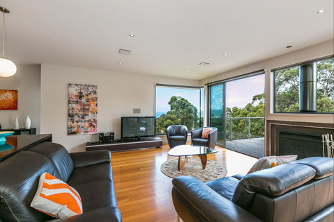 L'Vista Lorne - Accommodation Tasmania 1