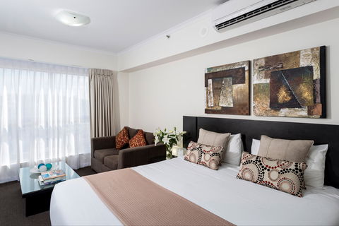 Oaks Ipswich Aspire Suites - Accommodation Tasmania 1
