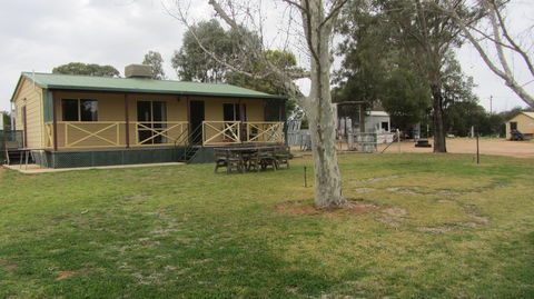 Port Pitstop Cottage - Accommodation Tasmania 0