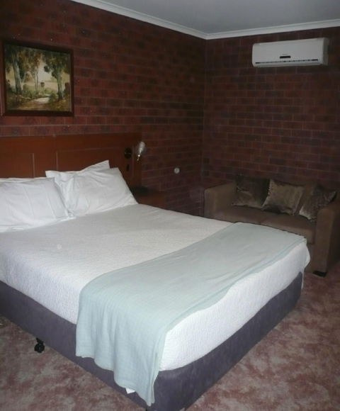 Sportsman Inn Motel - Accommodation Tasmania 1