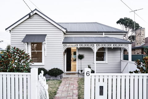 The Fox House, Kyneton - Accommodation Tasmania 0