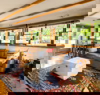 Braeside Mount Macedon Country Retreat - Accommodation Tasmania