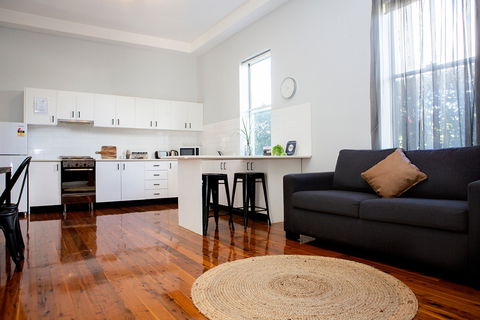 Revive Central Apartments - Accommodation Tasmania 1