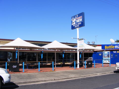 Rod N Reel Hotel Woodburn - Accommodation Tasmania 0