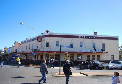 The Royal Hotel Grenfell - Accommodation Tasmania 0
