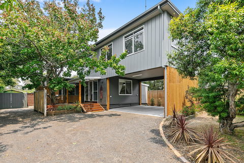 The Beach House Anglesea - Accommodation Tasmania 0