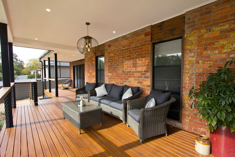 The Clyde Greenock - Accommodation Tasmania 1