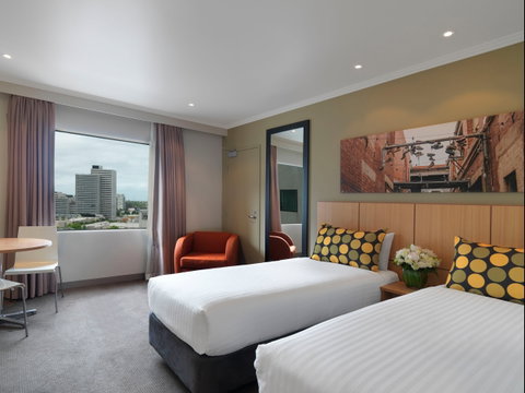 Travelodge Hotel Melbourne Southbank - Accommodation Tasmania 1