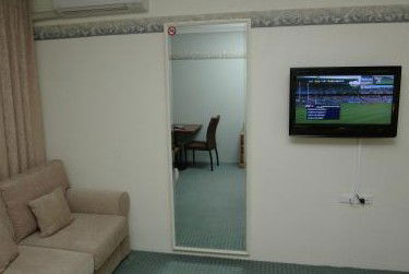 Best Western Cotswold Gardens - Accommodation Tasmania 1