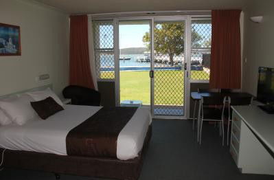 Zorba Motel - Accommodation Tasmania 0
