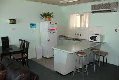 Zorba Motel - Accommodation Tasmania 1