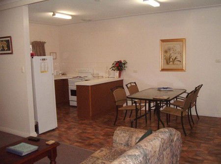 About Town Cottages - Accommodation Tasmania 1