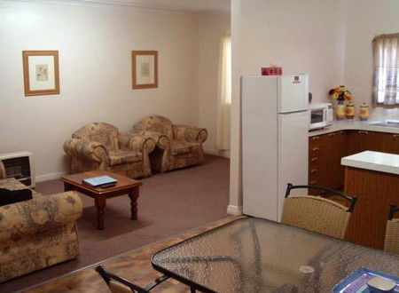 About Town Cottages - Accommodation Tasmania 3
