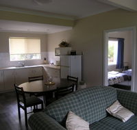 Lilacs Waterfront Villas and Cottages - Accommodation Tasmania