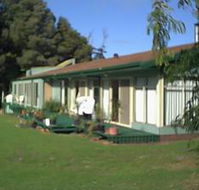 Jenny's Lake Farm BB - Accommodation Tasmania