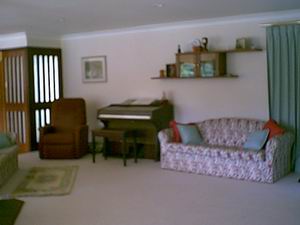 Jenny's Lake Farm B&B - Accommodation Tasmania 1