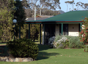 Surfside Ocean Beach - Accommodation Tasmania