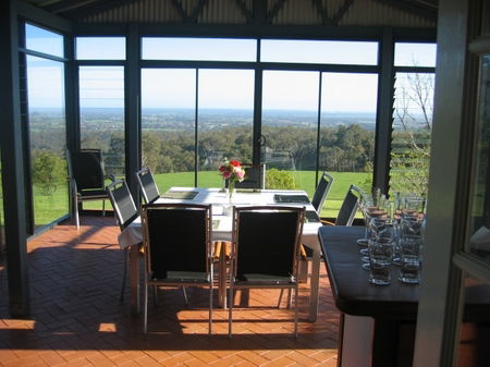 Vista Ridge Estate - Top Paddock Cottage - Accommodation Tasmania 1
