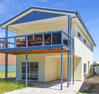 28A Kent Drive - Gorgeous Location Opposite Kent Reserve in Encounter Bay - Accommodation Tasmania