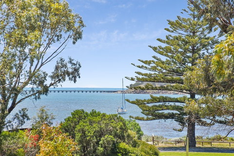 28A Kent Drive - Gorgeous Location Opposite Kent Reserve In Encounter Bay - Accommodation Tasmania 2