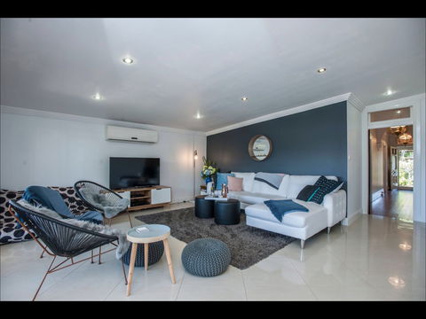 63 The Residence - Accommodation Tasmania 1