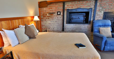 Abbey's 'The Bakery' - Accommodation Tasmania 1