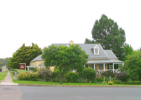 Anglea House - Accommodation Tasmania 0