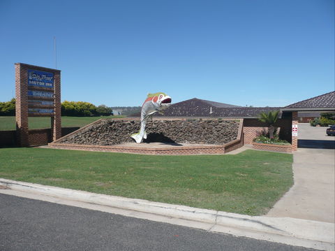 Big Trout Motor Inn - Accommodation Tasmania 0