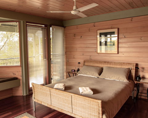 Bombah Point Eco Cottages - Accommodation Tasmania 2