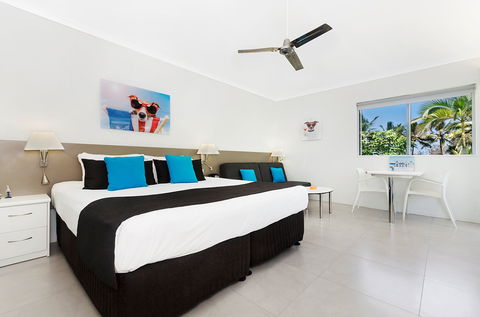 By The Sea Port Douglas - Accommodation Tasmania 1