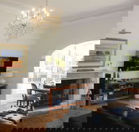 Cambourne Country House - Accommodation Tasmania