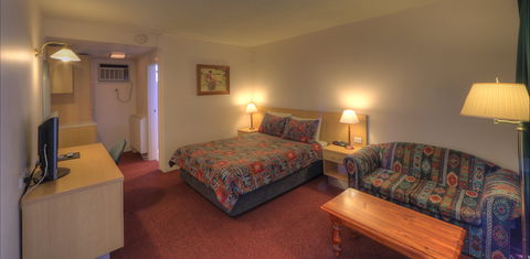 Cooma Motor Lodge - Accommodation Tasmania 2