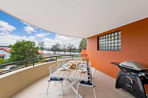 Dolphin Cove  North Haven - Accommodation Tasmania 2