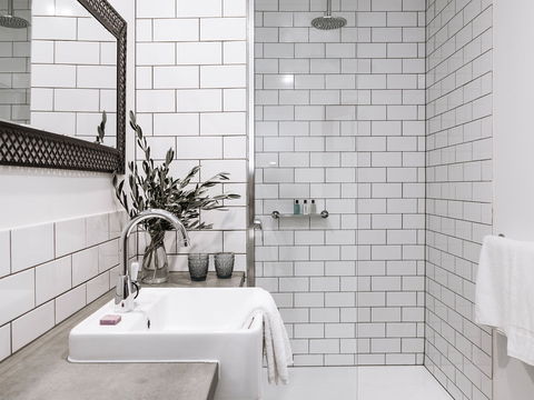 Farmers Arms Hotel Daylesford - Accommodation Tasmania 1
