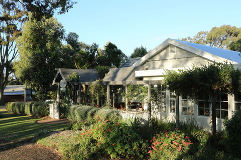 Holmwood Guesthouse And Spa Cottages - Accommodation Tasmania 0