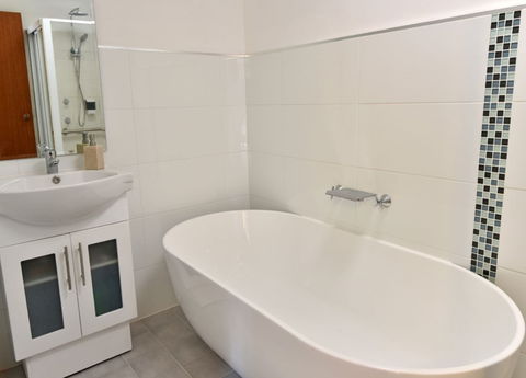 Hopetoun Villa Woonona - Accommodation Tasmania 0