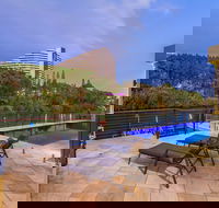 Lakeland Keys Broadbeach - Vogue Holiday Homes - Accommodation Tasmania