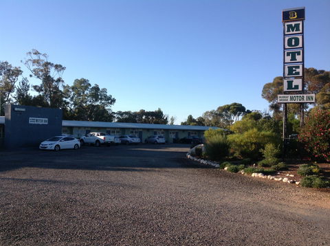Murray Bridge Motor Inn - Accommodation Tasmania 1
