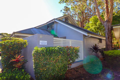 Oystercatcher Executive Villa 23 - Accommodation Tasmania 0