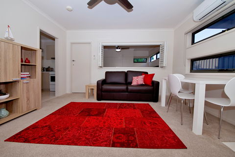Quondong - Accommodation Tasmania 2