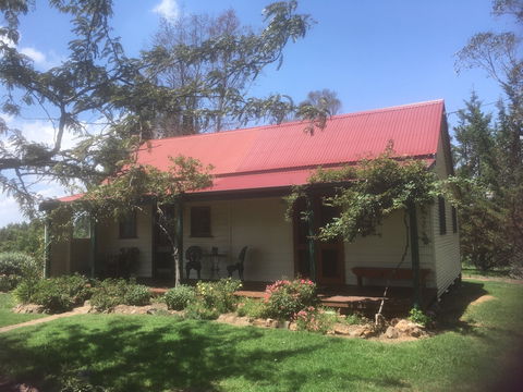 Red Hill Cottage - Accommodation Tasmania 0