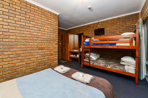 The Bellum Hotel - Accommodation Tasmania 2